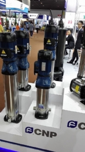 Máy Bơm Trục Đứng Đa Tầng CNP CDLF4-5 (220)
